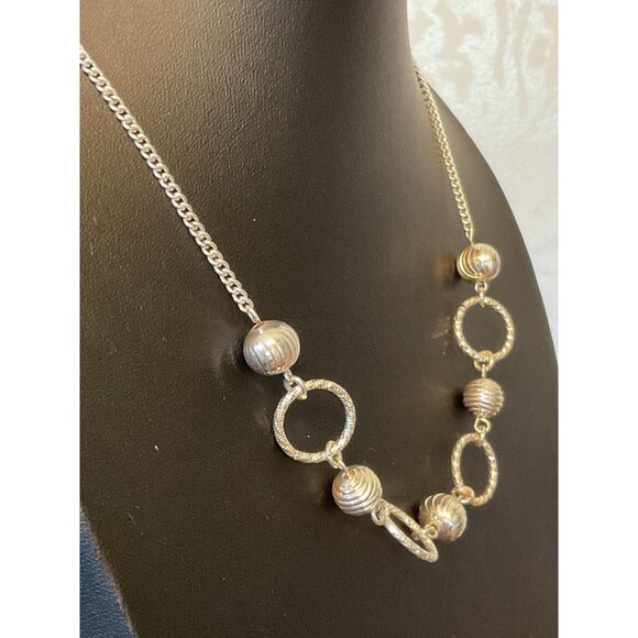 Vintage Silver-Tone Necklace With Textured Beads & Rings - Picture 3 of 4